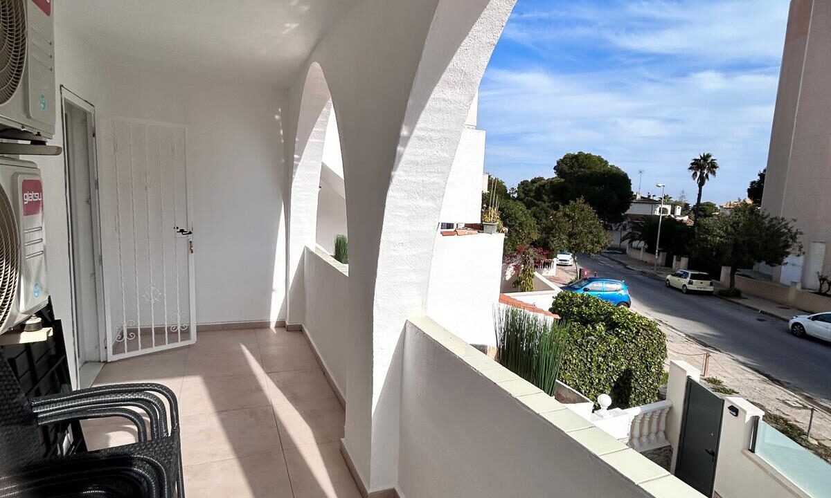 37bbb552-483d-4663-bc0c-d476e2a2b899