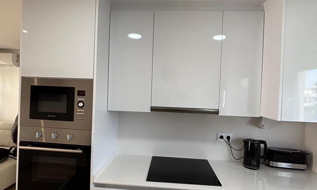 8bf3e771-5d22-4b85-bbd4-47eb714d7784